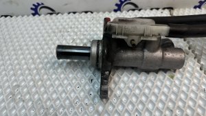 Главный тормозной цилиндр HONDA STEPWGN OEM 46100TAA962 RP4 2019