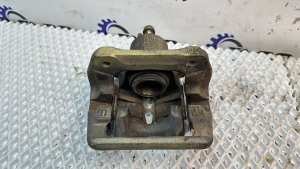 Суппорт тормозной HONDA STEPWGN OEM 43018-SX0-000 RF1