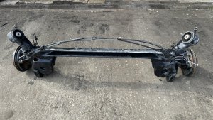 Балка подвески HONDA FIT OEM 42100T5AJ74 GK3