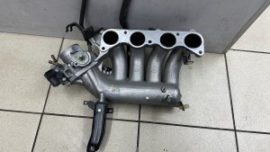 Коллектор впускной HONDA ACCORD OEM 17110-RAA-A00 CL