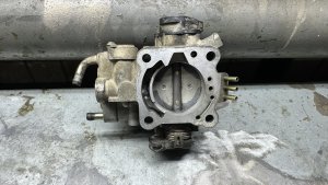 Заслонка дроссельная (Б/У) MITSUBISHI AIRTREK OEM MR578014 CU2W