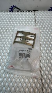 Прижимная пластина переднего суппорта Honda NSX