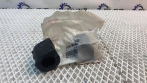 Втулка стабилизатора переднего 51306-SW3-003 Honda (25.4мм) оригинал