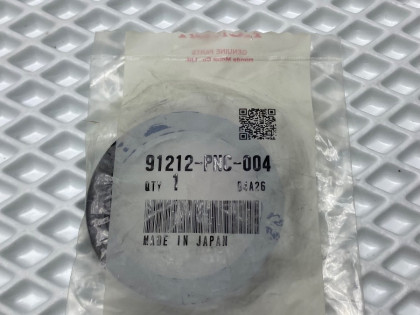 Сальник коленвала передний 91212-PNC-004